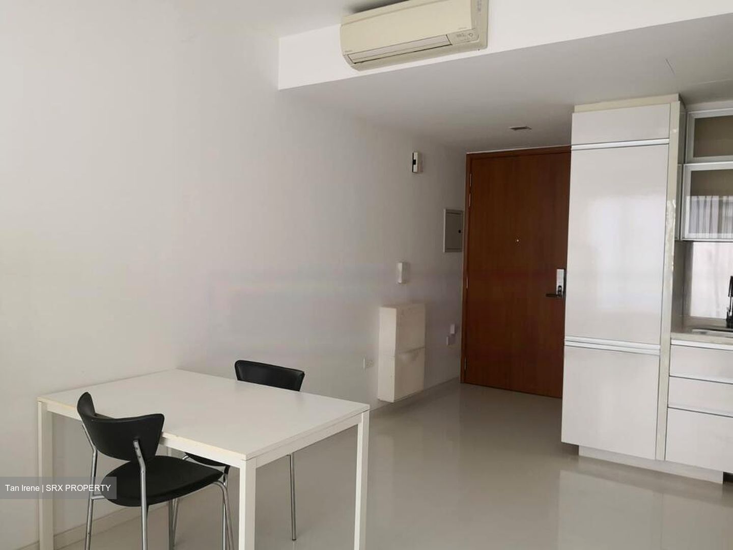 RV Suites (D10), Apartment #458587051